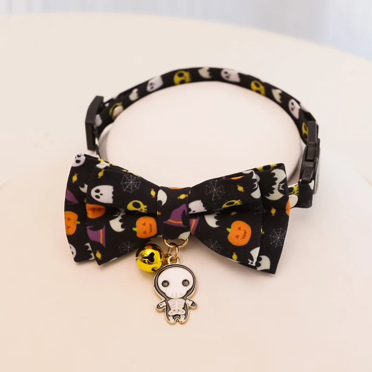 Halloween Pet Collars – Detachable Bow & Holiday Print for Cats & Dogs