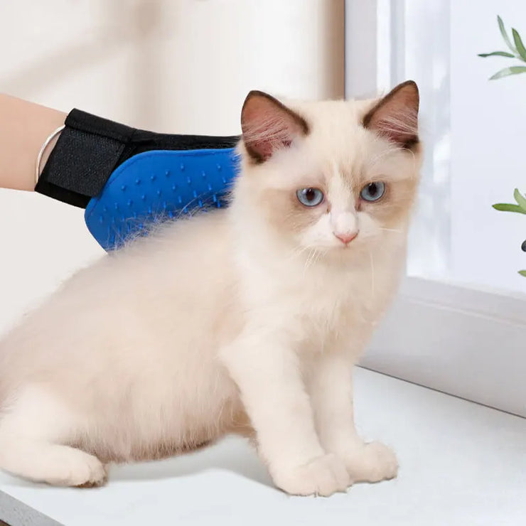 Pet Grooming & Deshedding Glove – Brush for Cats, Dogs & Rabbits