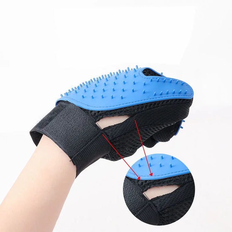 Pet Grooming Glove – Deshedding & Massage Brush for Cats, Dogs & Horses